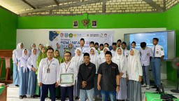 Pembukan pelatihan Artificial Intelegence (AI) di Gedung MA Al Hidayah Jenu Tuban