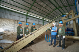 Upaya PLN Nusantara Power untuk Energi Hijau melalui Bonggol Jagung